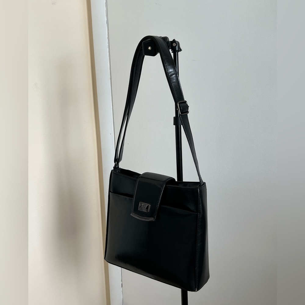 Black Leather shoulder bag